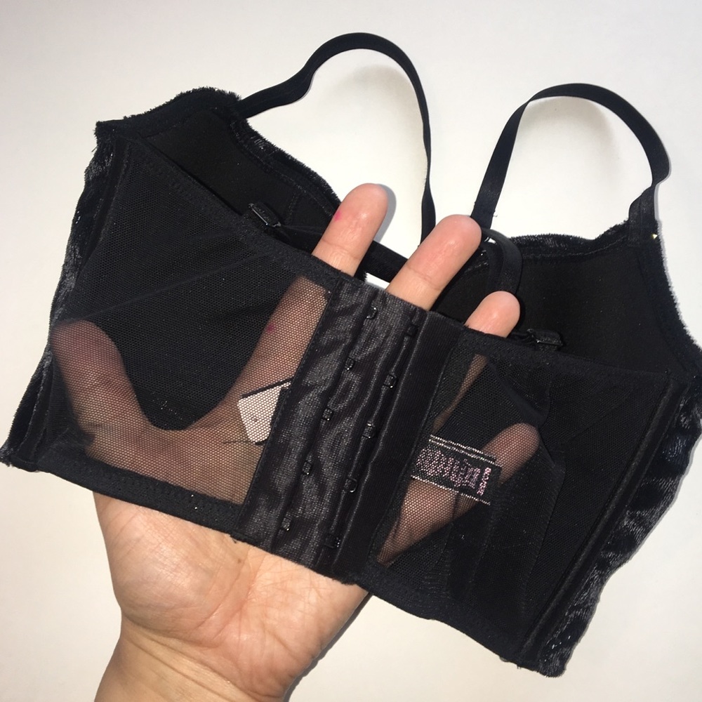 NWT Victoria’s Secret Black Bra - Picture 3 of 6